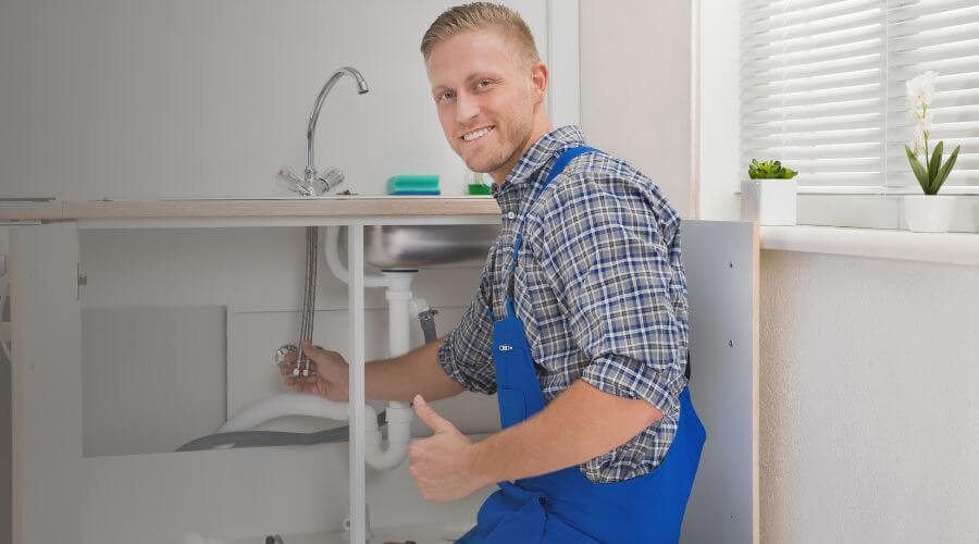 Professional water heater repair in Camden Wyoming, DE
